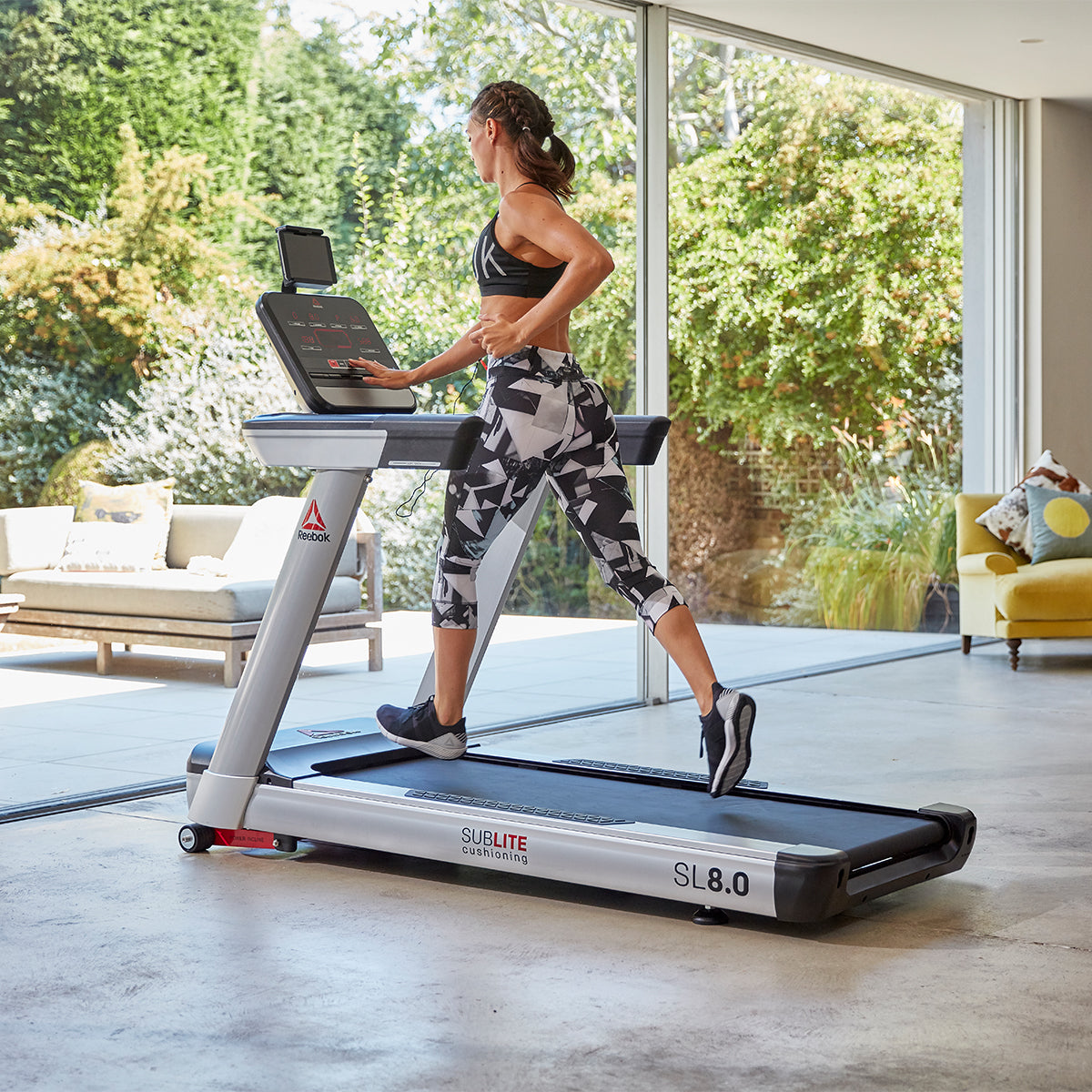 Treadmill Reebok SL8.0 - 3HP 150kg 15% Incline LED Display